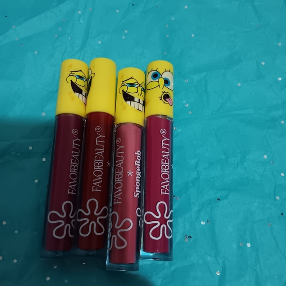 Lipsticks - Picture 2 of 4